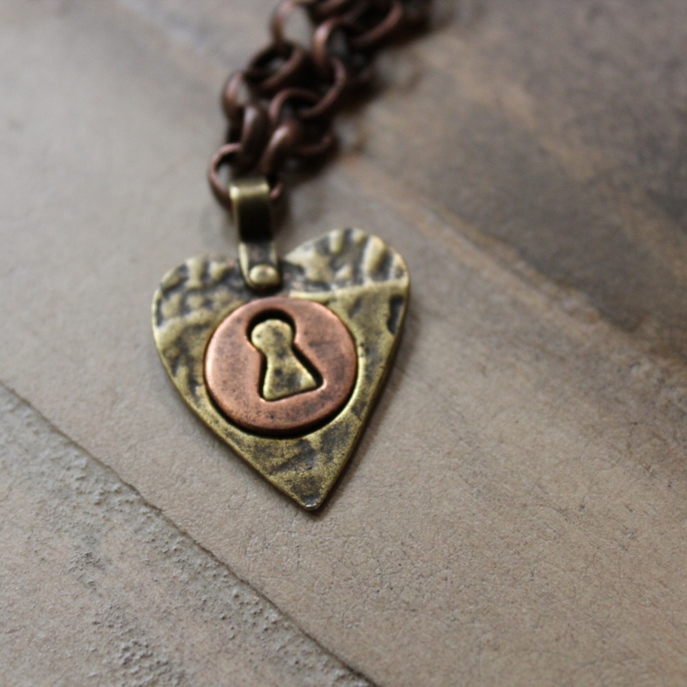 Heart Lock Pendant. - Picture 2 of 8